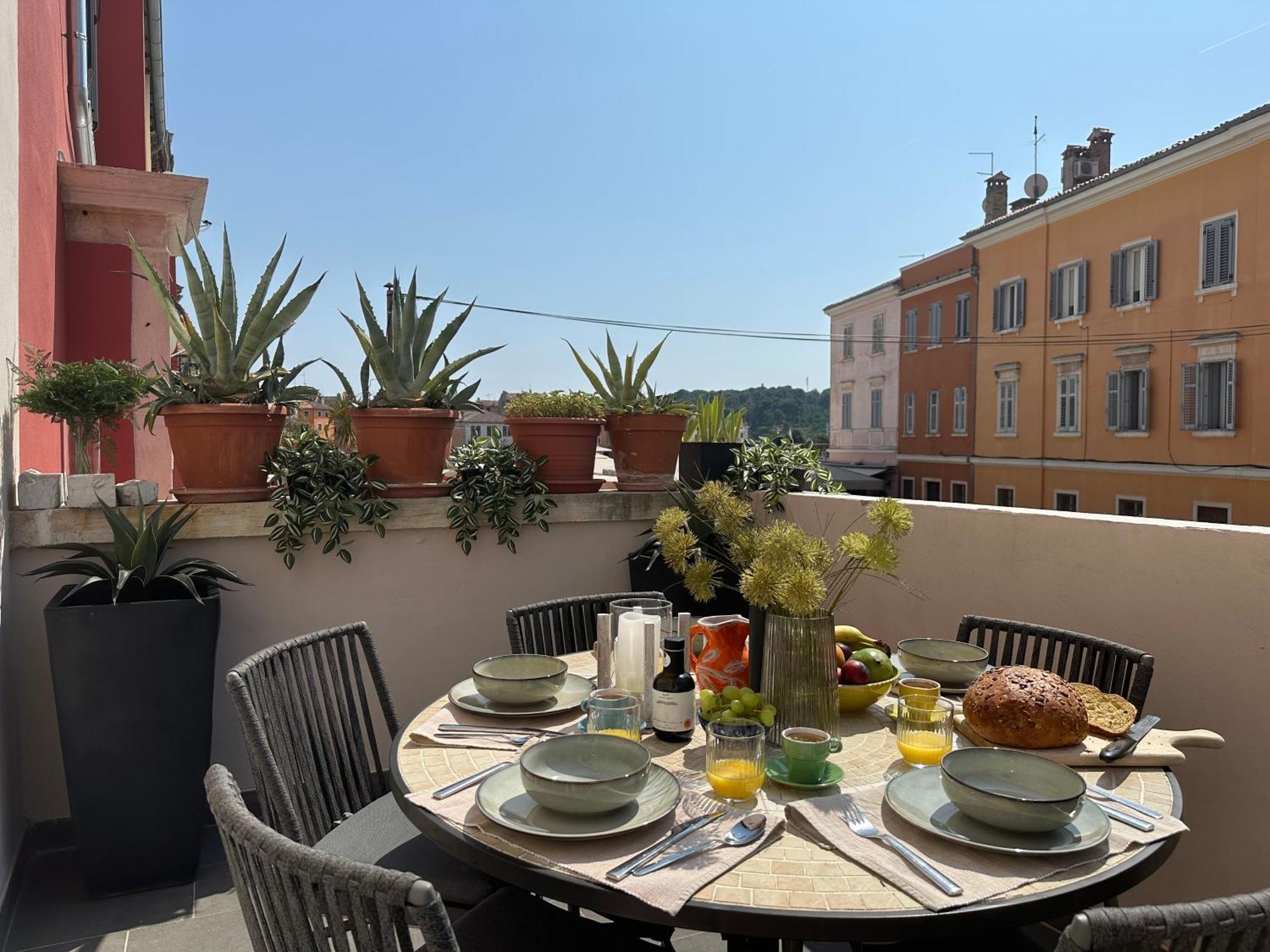5C Luxury Apartment Rovinj Bagian luar foto